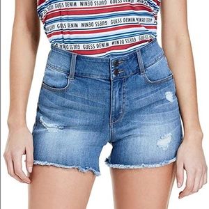 🎉FREE WITH PURCHASE🎉 GUESS Distressed Denim Shorts, Medium Wash